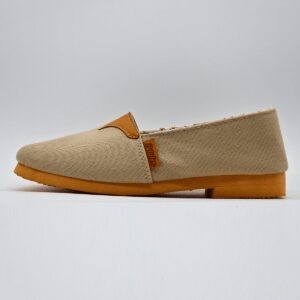 Alpargata corralera con taco color beige para adultos